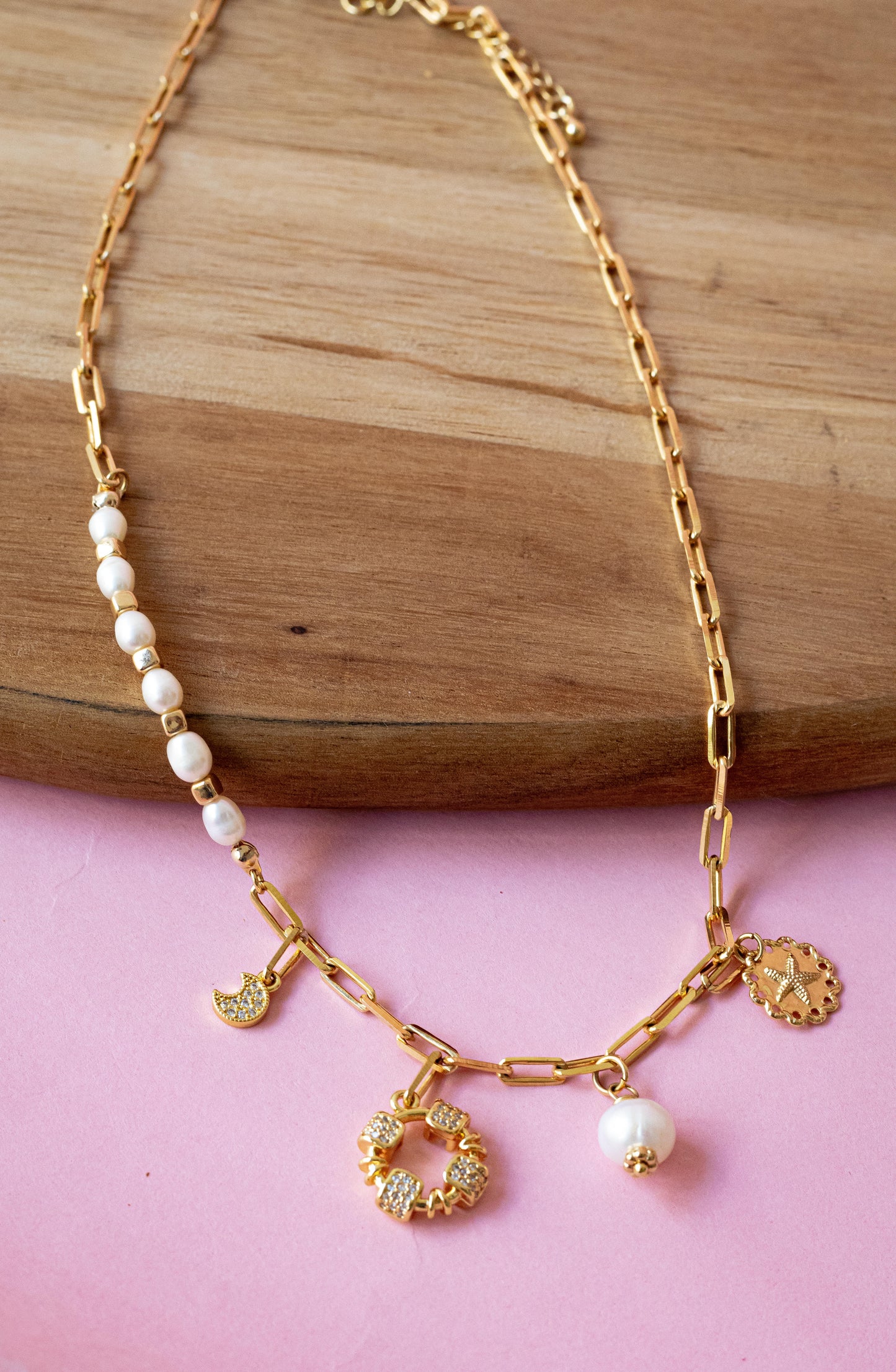 Collar eslabones con charms